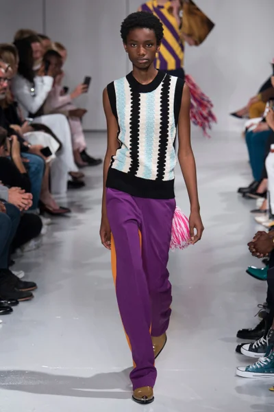 Look 56